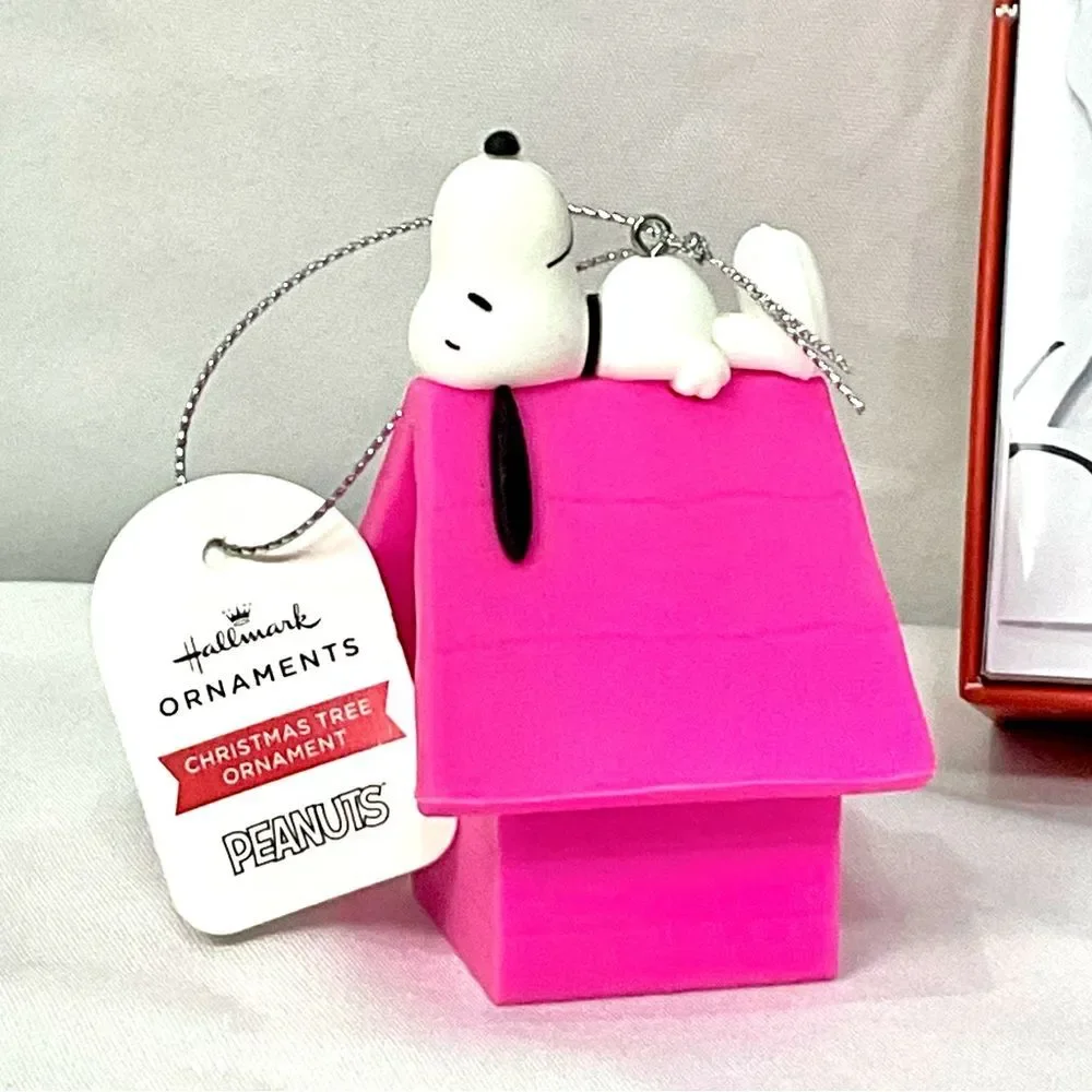 Hallmark snoopy ornaments